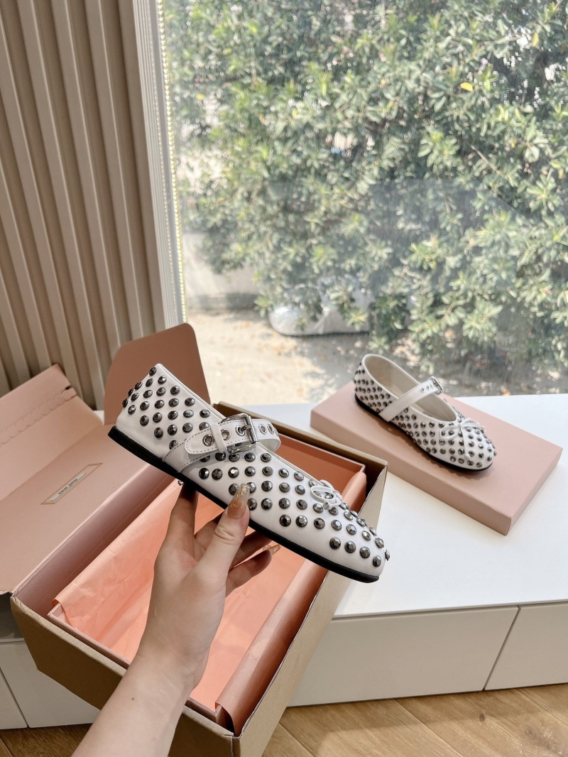 Miu Miu flat shoes